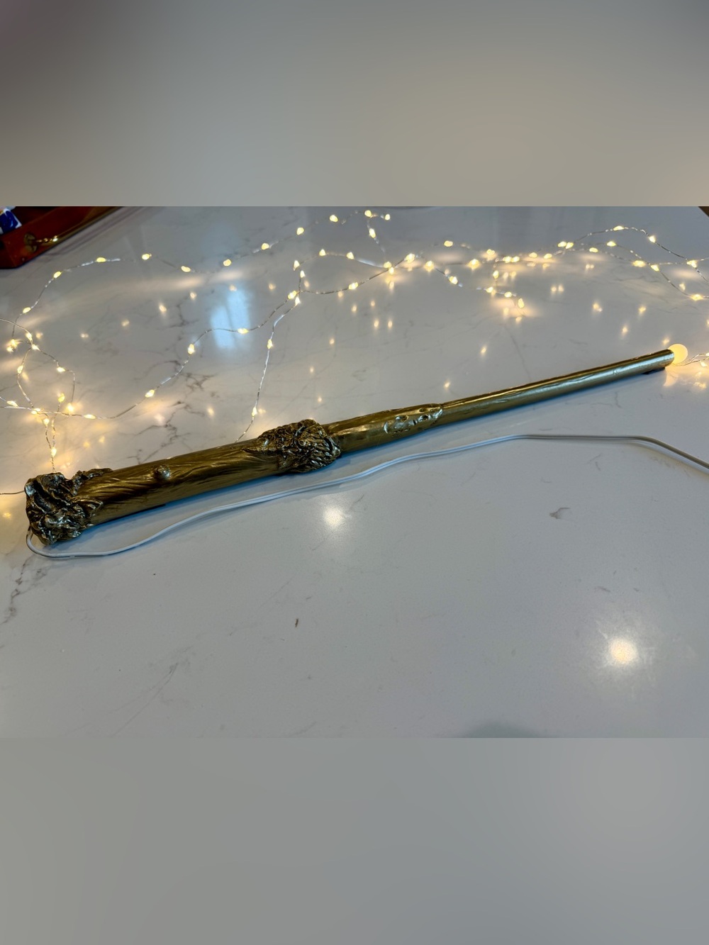PBTeen Harry Potter Enchanted Lit Wand Decor - Picture 2 of 8